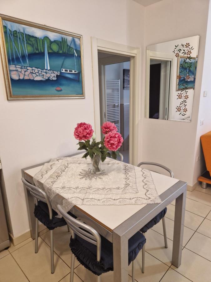Ferienwohnung Garden & Pool Perugini Torbole Sul Garda Exterior foto