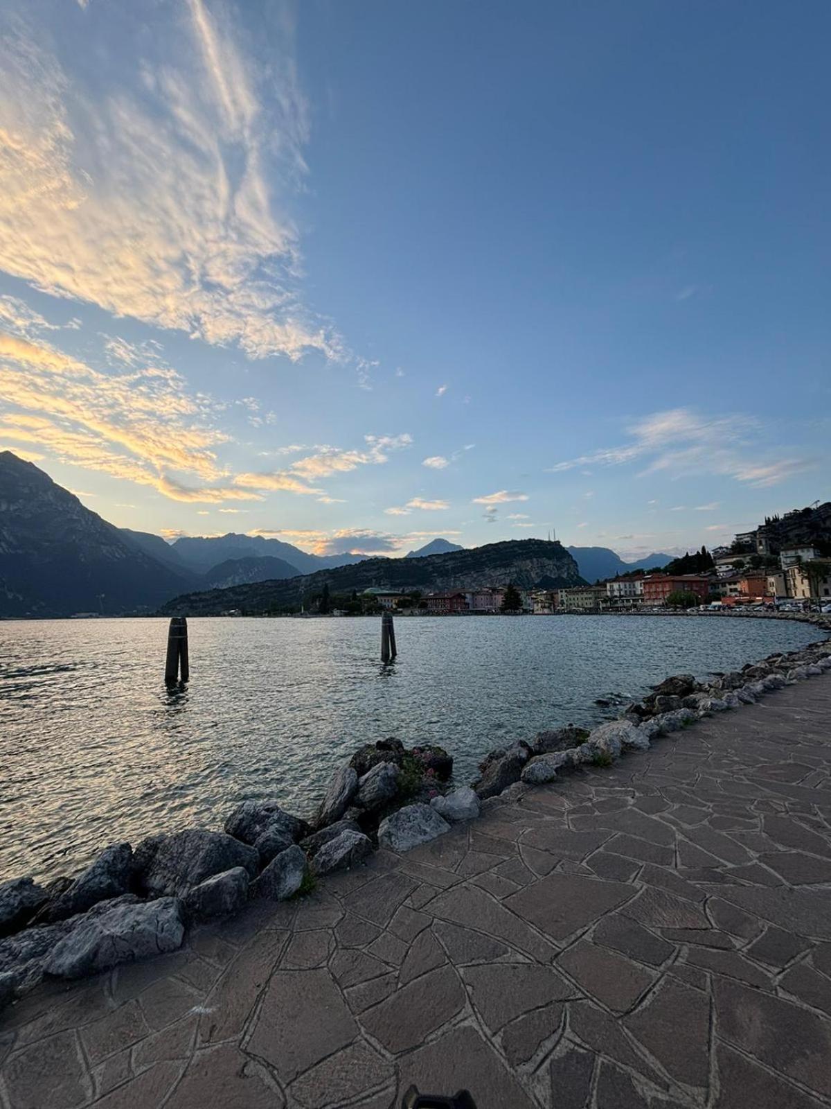 Ferienwohnung Garden & Pool Perugini Torbole Sul Garda Exterior foto